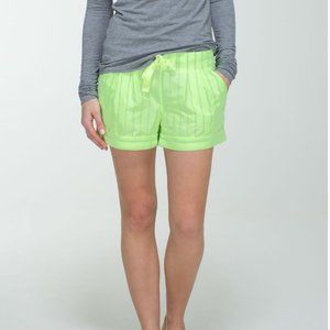 Lululemon Spring Break Away Short
